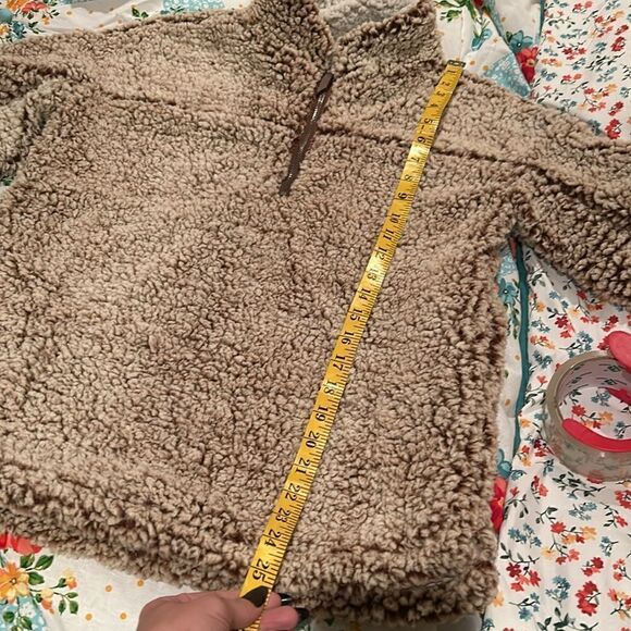 Thread & Supply pullover Sherpa size small - Picture 9 of 9